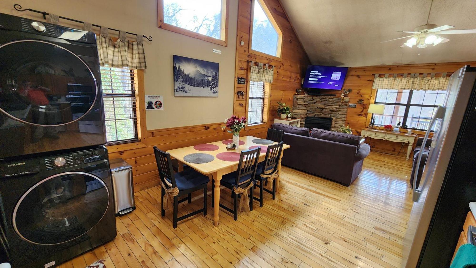 Little Cabin All To Yourself Сивиървил Екстериор снимка
