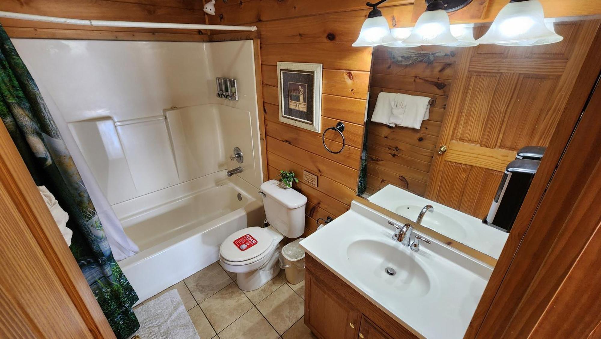 Little Cabin All To Yourself Сивиървил Екстериор снимка